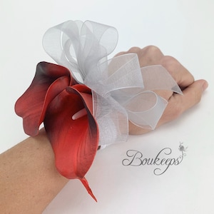 CHOOSE RIBBON COLOR - Dark Red Calla Lily Corsage, Dark Red Corsage, Red Corsage, Wedding, Prom, Red Wedding, Wristlet Corsage, Pin-On