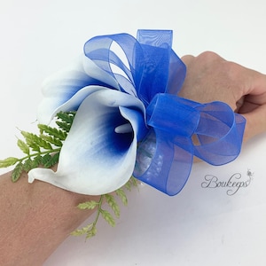 CHOOSE RIBBON COLOR - Royal Blue Calla Lily Corsage with Fern, Greenery, Royal Blue Corsage, Picasso Royal Blue Corsage, Wedding, Prom