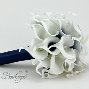 CHOOSE RIBBON COLOR - White and Navy Blue Bridal Bouquet, Navy Blue Bouquet, Real Touch Navy Blue Calla Lily Bouquet, Navy Blue, Bridesmaid