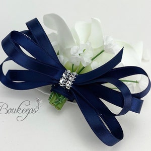 CHOOSE RIBBON COLOR - White Calla Lily Corsage, Calla Lily and Baby&#39;s Breath Corsage, White Corsage, Wedding Corsage, Wristlet