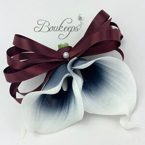 CHOOSE RIBBON COLOR - Picasso Navy Blue Calla Lily Corsage, Real Touch Calla Lily, Real Touch Corsage, Calla Lily Wrist Corsage, Wedding