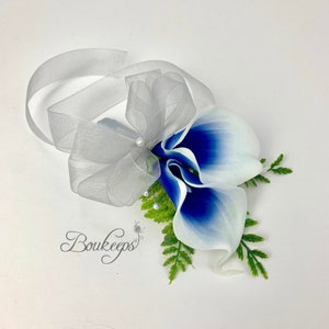CHOOSE RIBBON COLOR - Royal Blue Calla Lily Corsage with Fern, Greenery, Royal Blue Corsage, Picasso Royal Blue Corsage, Wedding, Prom