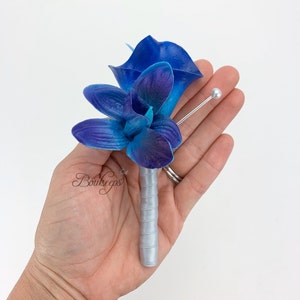 CHOOSE RIBBON COLOR - Royal Blue Calla Lily and Orchid Boutonniere, Calla Lily Boutonniere, Blue Orchid Boutonniere, Wedding, Groom