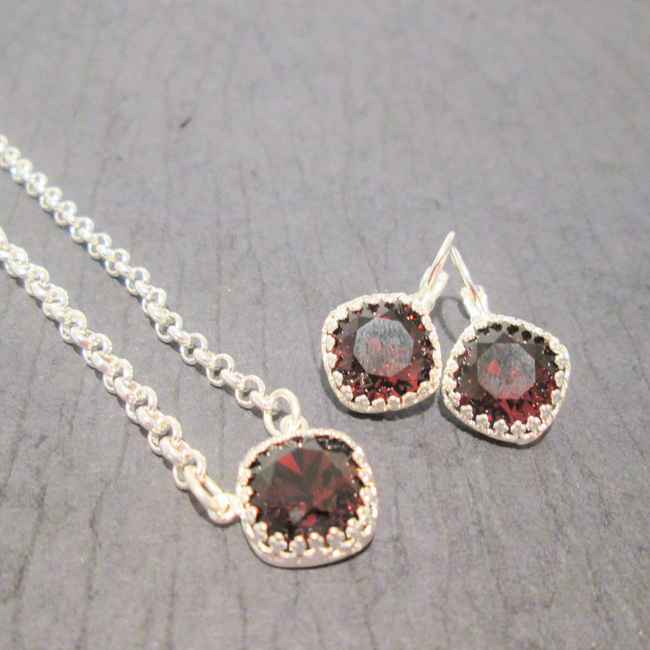 Burgundy Bridesmaid Jewelry/Burgundy Swarovski Earrings/Wine Etsy