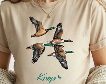 Classic unisex T-shirt - flight of wild ducks
