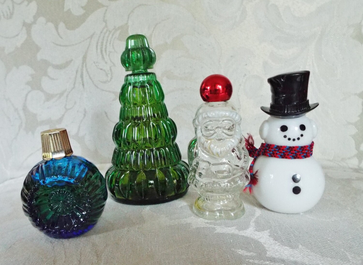 Vintage Avon Christmas 