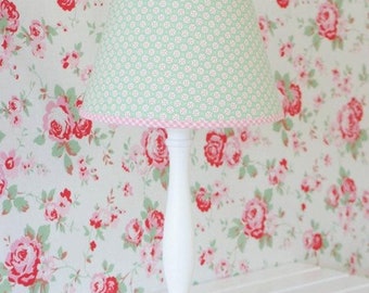 Lampshade ornaments green-pink