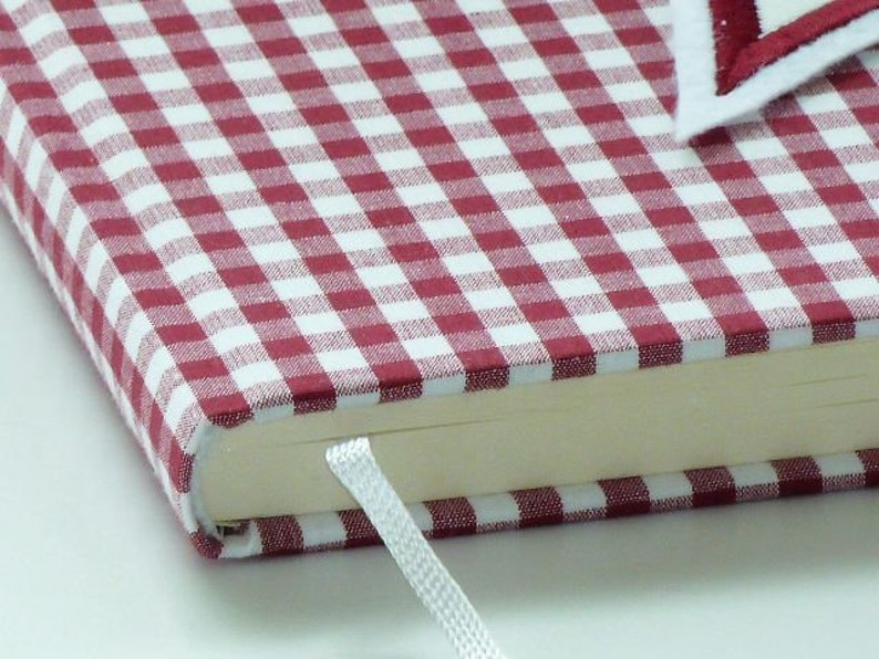 Guestbook Karo Burgundy Bordeaux