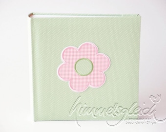 Photo album XL dots green with flowers for Judith