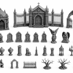 Op de afbeelding: Een verzameling miniatuur grijze hars kerkhof terreinstukken, waaronder een mausoleum, sierlijke hekken, een poortboog, diverse grafstenen, engelbeelden, een stenen bank, urnen, zuilen, kandelaars en twee bladloze, dode bomen.
