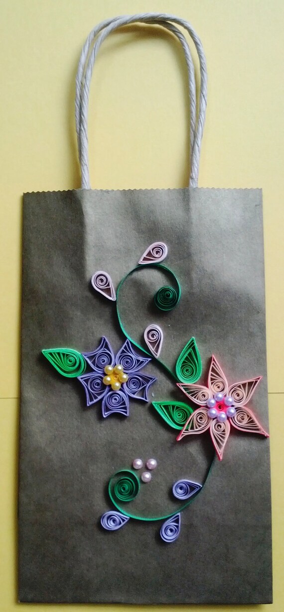 Items similar to Paper Bag with quilled design on Etsy
