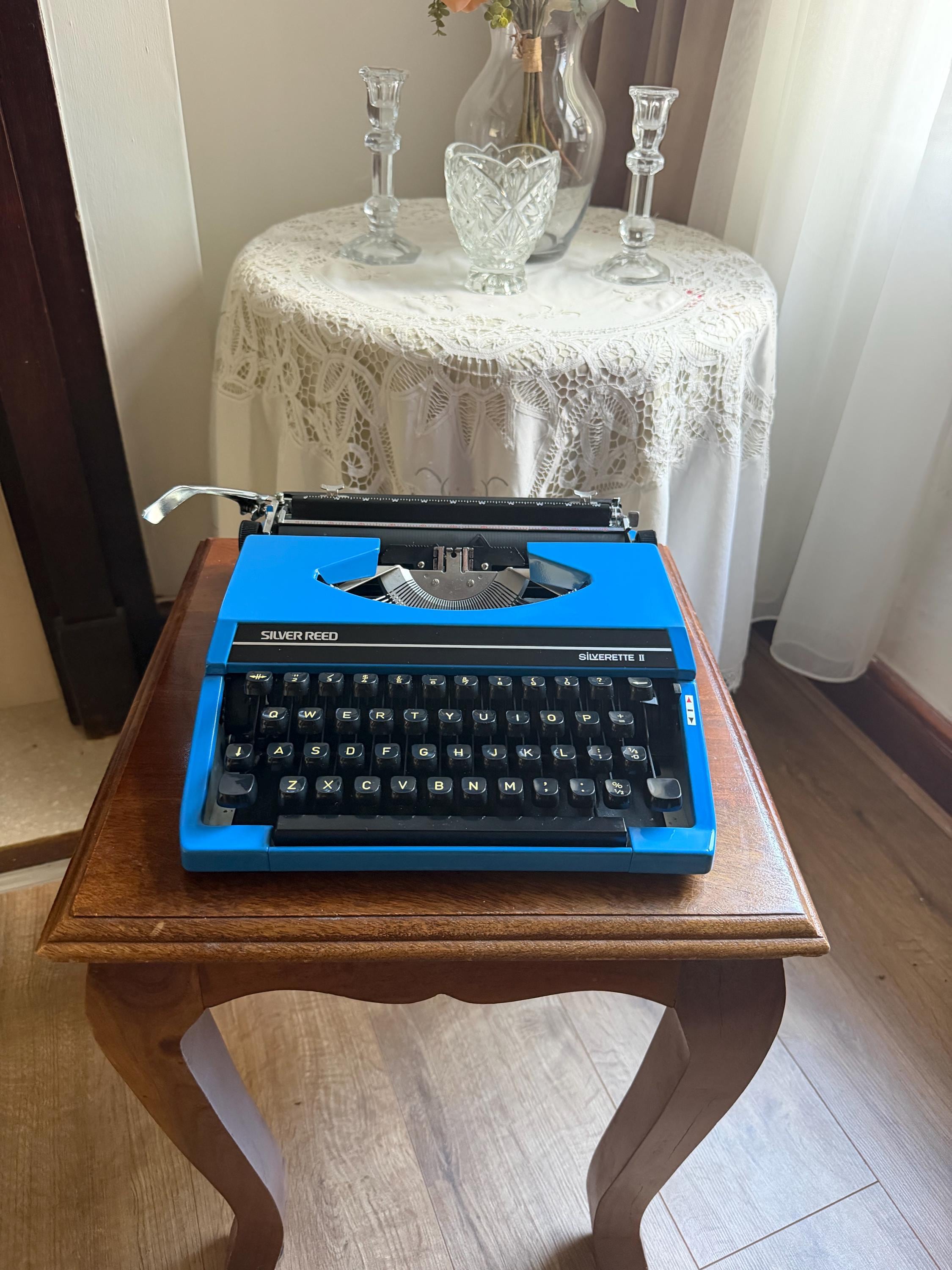 Silver reed typewriter - Etsy 日本
