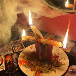 Hechizo para sellar el compromiso / Ritual de compromiso amoroso / Armonía en la relación / Conexión romántica / Práctica de amor espiritual imagen 2