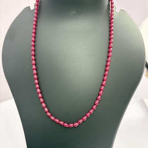 Collar de rubíes naturales rectos / 50 cm de largo / 7 cuentas en forma de pera de 5 mm / 136 quilates. Suministros para joyería de piedras preciosas.
