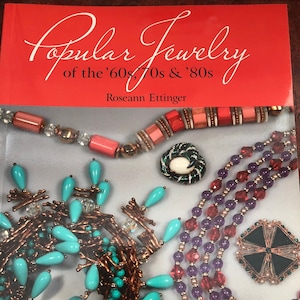 POPULAR JEWELRY of the 60s, 70s 80s Vintage Costume Jewelry Book Over 615  Color Photographs REFERENCE Book
