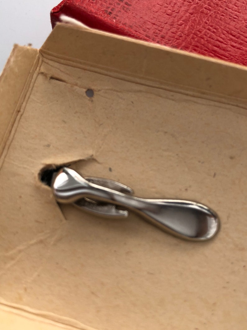 1950s Vintage HICKOK TIE BAR Four Leaf Clover 50s Pink and Black Crocodile Grip New In Box Never Worn Old Store Stock Package Insert