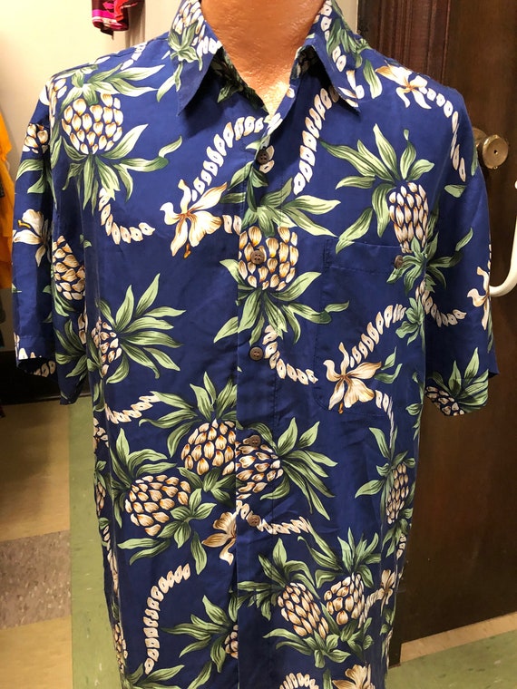 Vintage HAWAIIAN SHIRT Pineapple Print All SILK La