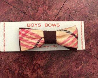 Cutest 1950s Vintage BOY'S BOW TIE on Original Card Old Store Stock Rayon and Acetate