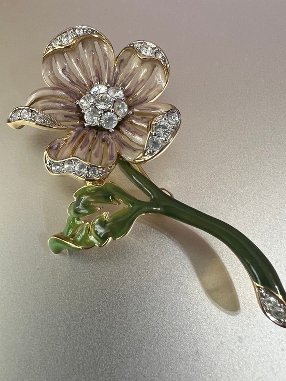 Vintage NOLAN MILLER Flower Brooch ENAMEL & Clear 