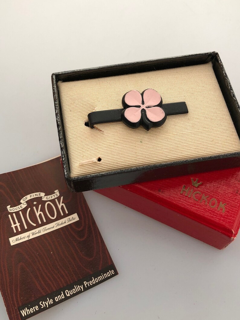 1950s Vintage HICKOK TIE BAR Four Leaf Clover 50s Pink and Black Crocodile Grip New In Box Never Worn Old Store Stock Package Insert