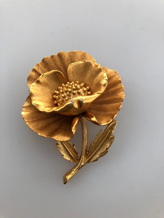 1960s Vintage TRIFARI POPPY BROOCH Trifari Floral