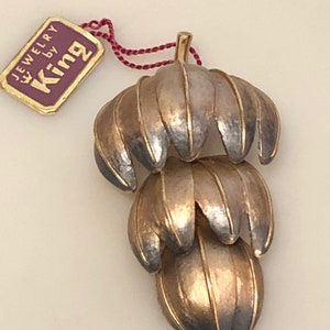 1960s/70s Vintage STYLIZED LEAF BROOCH w/ Original Tag Jewelry by King Old Store Stock Never Used