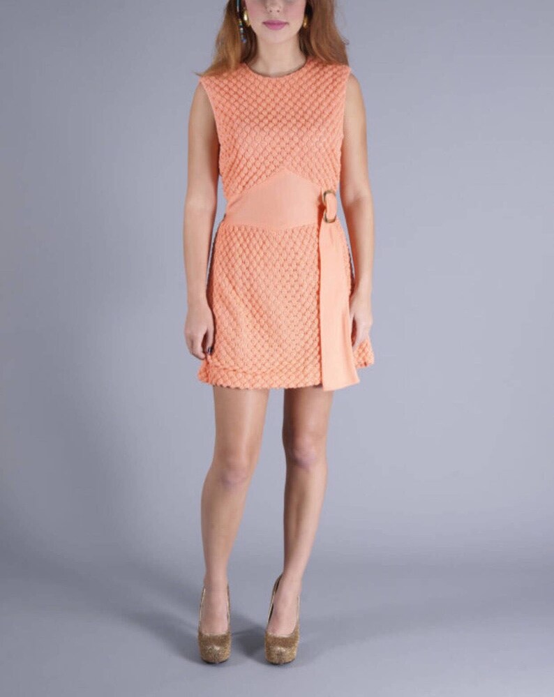 Gorgeous Vintage 60's Mod Mini Dress in Melon with Gold | Etsy