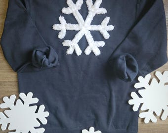 Snowflake Chenille Yarn Sweatshirt, Christmas  Shirt, Holiday Yarn shirts, navy and white