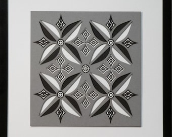 Flores y cometas – 13 capas de cartulina cortada con precisión (30 x 30 cm)