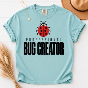 Professionelles Bug-Ersteller-Shirt, Lustiges Software-Ingenieur-T-Shirt, Programmierer-Debugging-Shirt, Geschenk für Informatiker, Humorvolles Programmierer-Shirt