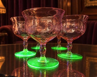 Vasos de cristal de uranio con diseño de sandía Weston vintage / Juego de copas grabadas estilo art déco de la década de 1920 (5 piezas)