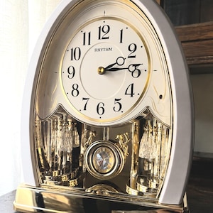 Rhythm Joyful Crystal Pearl Musical Clock: Hymns, Christmas Songs (4RJ641WU03)