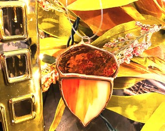 Ghianda in vetro colorato artigianale