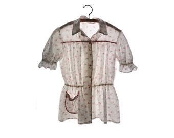 Vintage 1940/50 White blouse, small flower print, balloon sleeves, cotton.