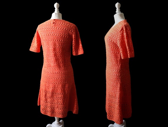 Vintage 1970 Crochet dress short sleeves, color o… - image 2