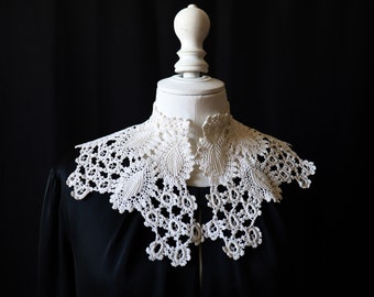 Old large ecru collar made with crochet