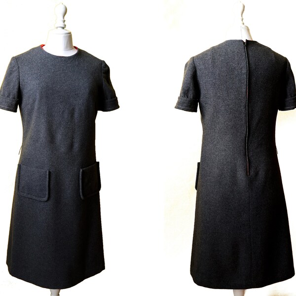 Vintage 1960/70 Robe manches courtes en laine, coloris anthracite Marque le signe de paris Heko