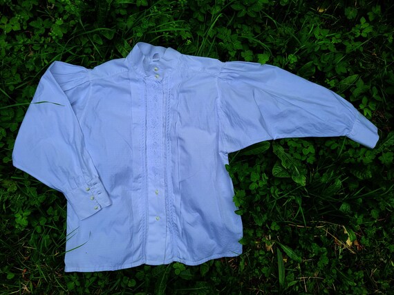 Vintage White Embroidery Character Shirt main image 0