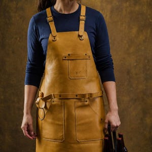 Leather Apron Adjustable Cross Back, Heavy Duty Work Apron for Chefs, Barbers & Makers