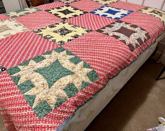 1930s handmade North Carolina quilt Twin size 66 x 87