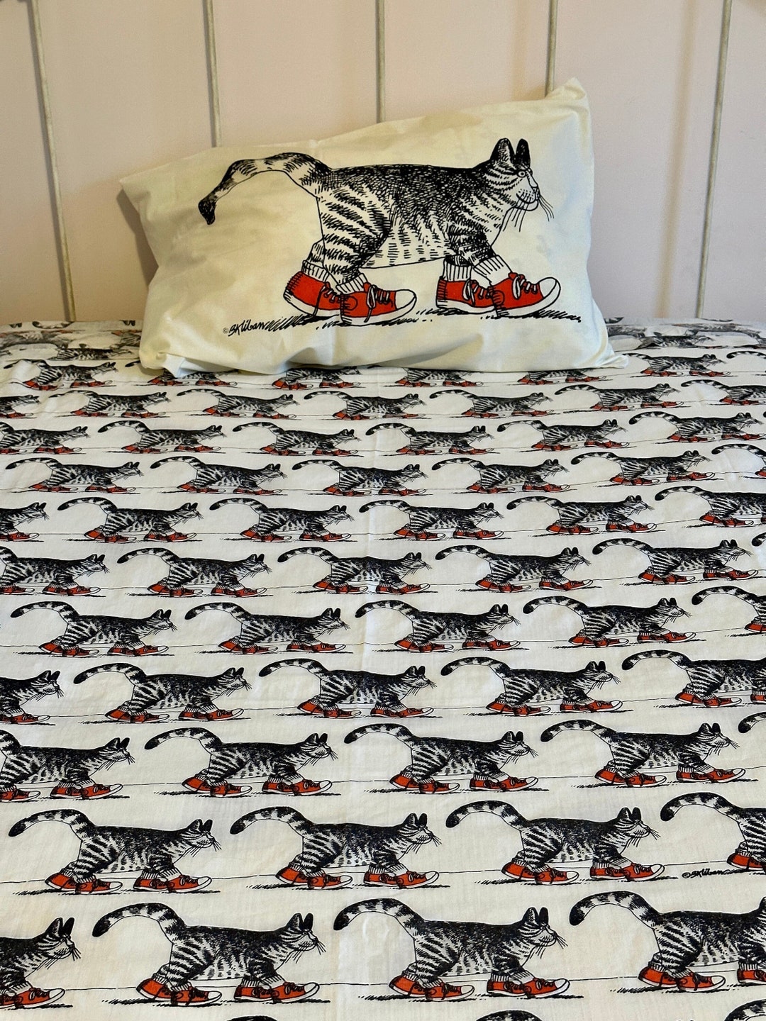 Vintage B Kliban Cat Red Sneakers Pattern Flat Sheet and Pillowcase Etsy