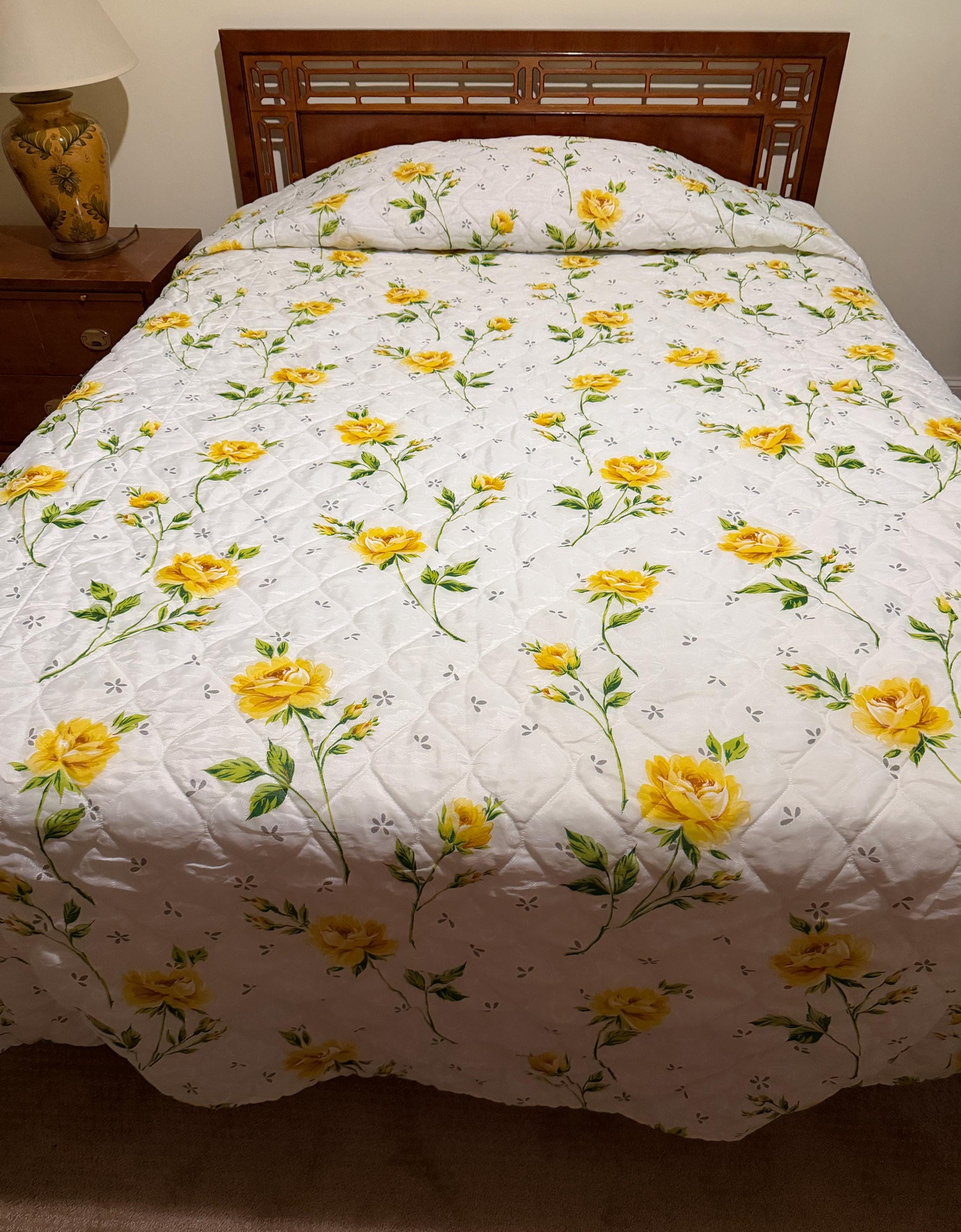 Vintage Wamsutta Comforter - Etsy