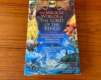 The Magical Worlds of The Lord of the Rings - David Colbert - Berkley Paperbook 2002 - Vintage Softcover Book