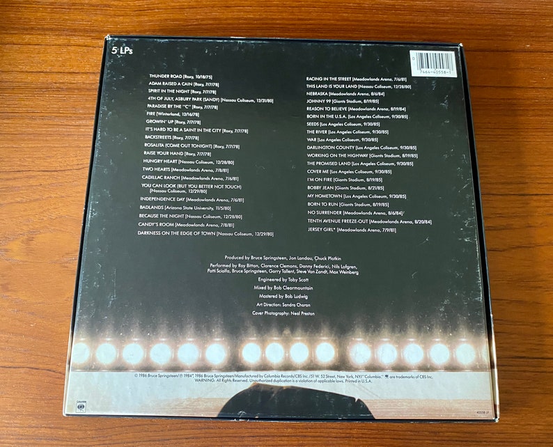Bruce Springsteen & The E Street Band Live 1975-85 5 LP Boxed Set w/Booklet/Inner Sleeves Canadian Pressing Columbia 1986 NM Vinyl image 2