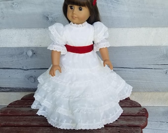Vestido Southern Belle para boneca: Vestido branco cremoso (creme) com babados para bonecas de 45 cm (18 polegadas)