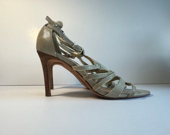 Vintage Anne Taylor Gold strapped Heels