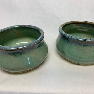 Pair of small Spaniel/ Bassett bowls, dog dishes, pet bowls, ceramic