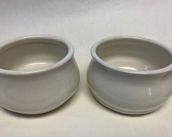 Small pair of Spaniel bowls, dog dishes, pet bowls