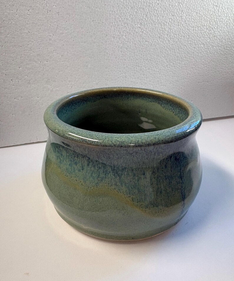 Medium Ceramic Spaniel Bowl/Bassett dog bowl, Lead-Free Glaze image 3