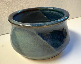 Medium Spaniel bowl, dog dish,pet bowl, handmade in Michigan